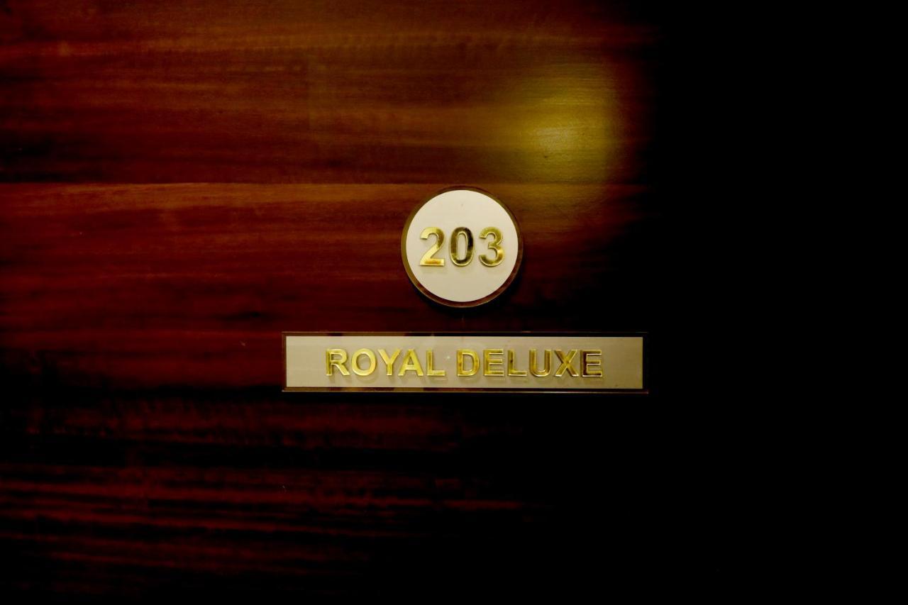 Hotel The Royal Inn Baramati Exteriör bild